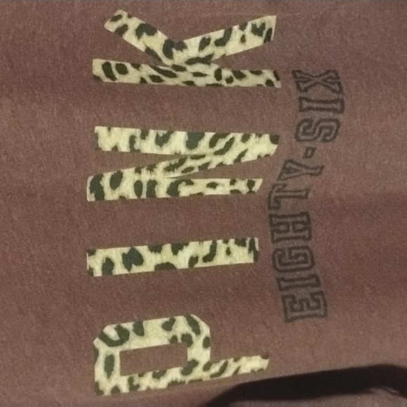 💕Vintage VS PINK Oversized Maroon ¼ Zip w Leopard Print Lettering XS - Picture 4 of 6